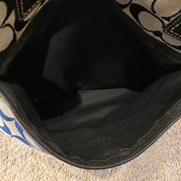 Black Coach Purse - Picture 10 of 12